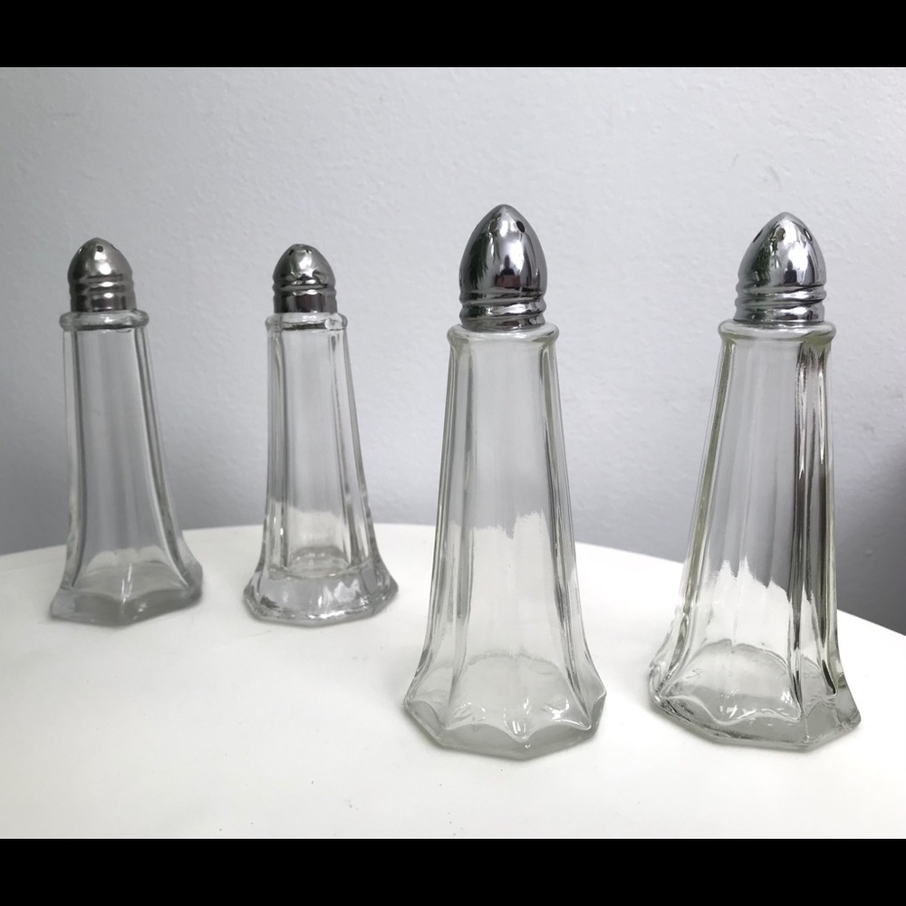 🔥FlashSale🔥Salt & Pepper Shakers (2 for $13)
